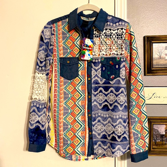 Desigual Button Down Shirt! New with tags! Size small! - Picture 3 of 14